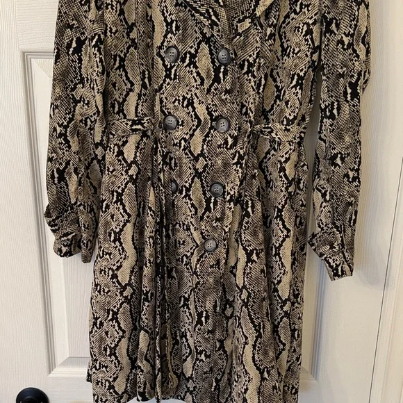 Stylish Snake Print Dress - Picture 3 of 5